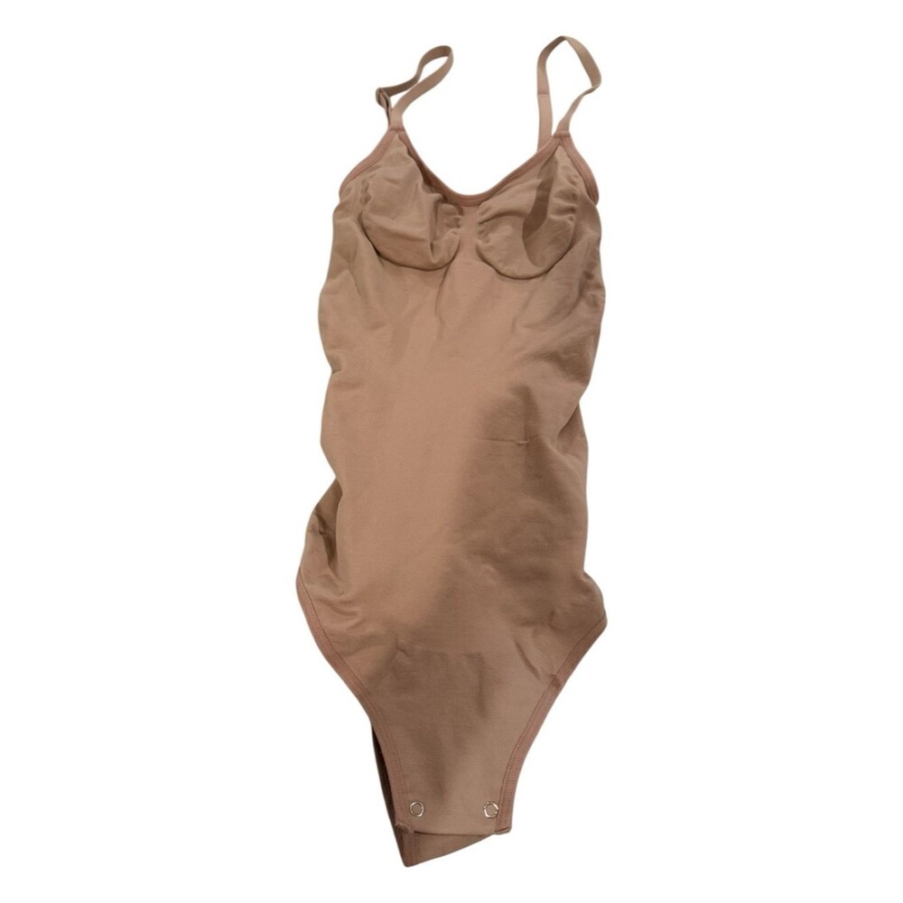 NWOT FeelinGirl Seamless Covered Bust Jumpsuit Thong Bodsuit size M/L